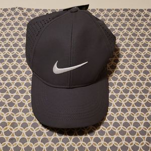 Nike Grey Dri-Fit Unisex Golf Hat